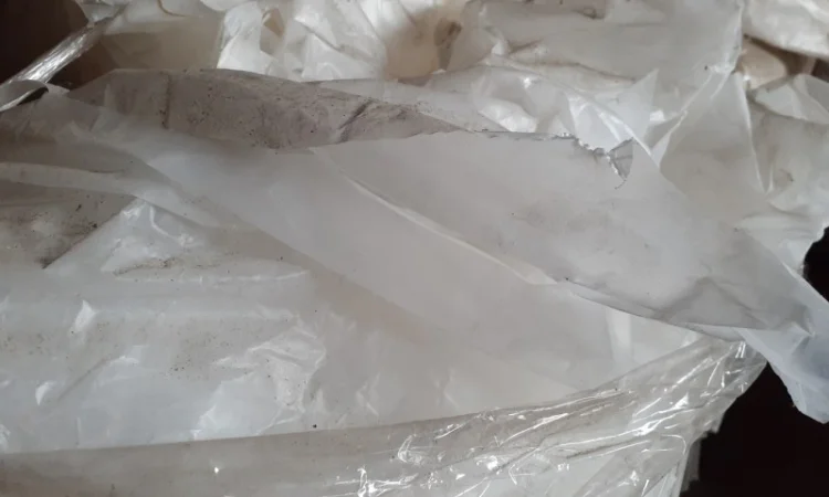 Продажа вторсырья: полиэтилен, стрейч пленка, картон - фото № 1