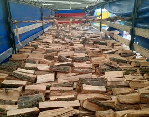 Продажа рубленых дров и брикетов - фото № 1