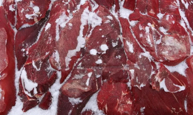 Конина вищий гатунок, крупний шматок - фото № 1