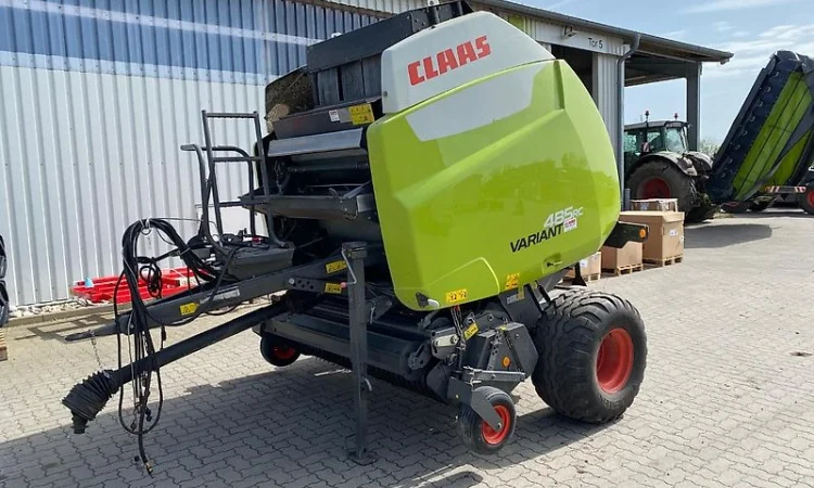 Прес-підбирач рулонний Claas VARIANT 485 RC (2017) - фото № 1
