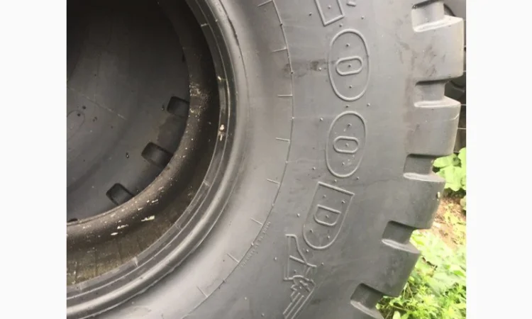 Скаты шины R24 14 на различную спецтехнику продажа в Украине - фото № 5