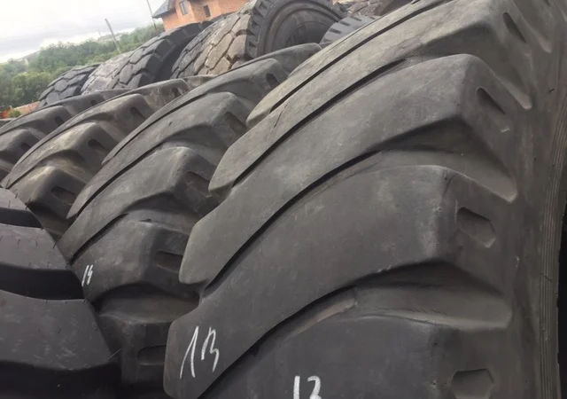 Скаты шины R24 14 на различную спецтехнику продажа в Украине - фото № 8