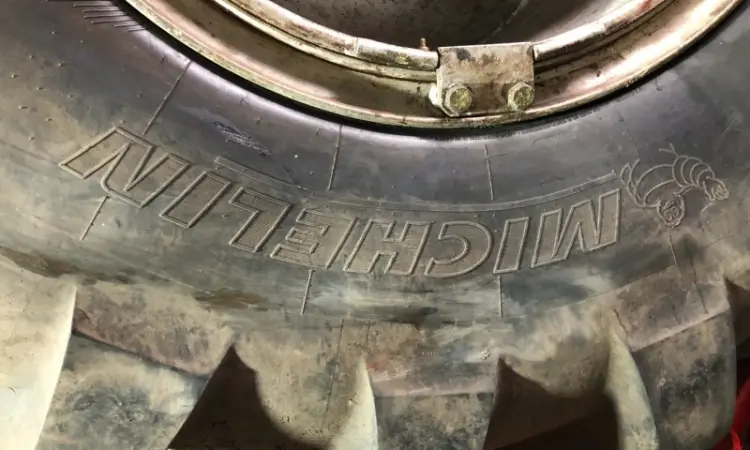 Шина 1050/50R32 Michelin для бурякозбиральных комбайнов - фото № 10