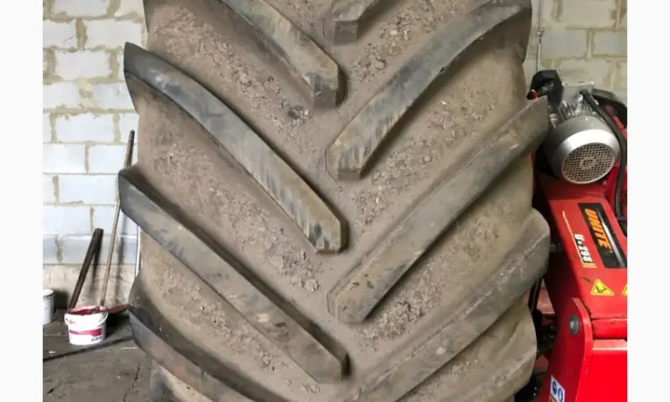 Шина 1050/50R32 Michelin для бурякозбиральных комбайнов - фото № 7