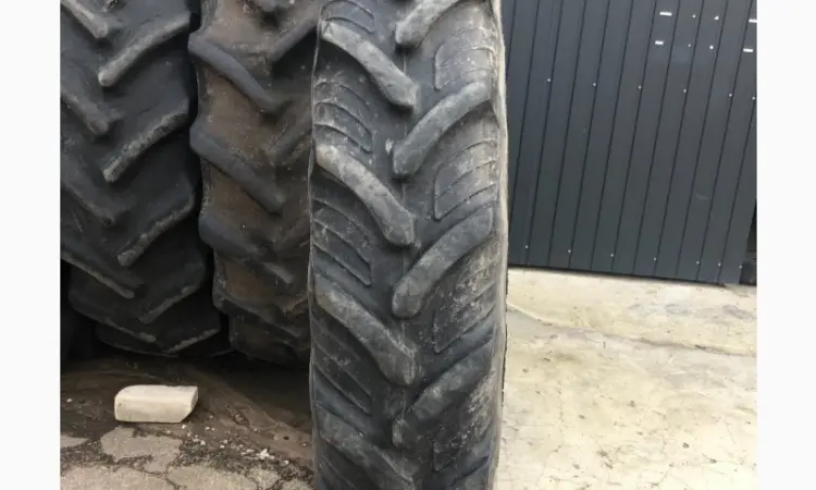 Шина 300/95R46 (12.4R46) Taurus для опрыскивателей - фото № 2