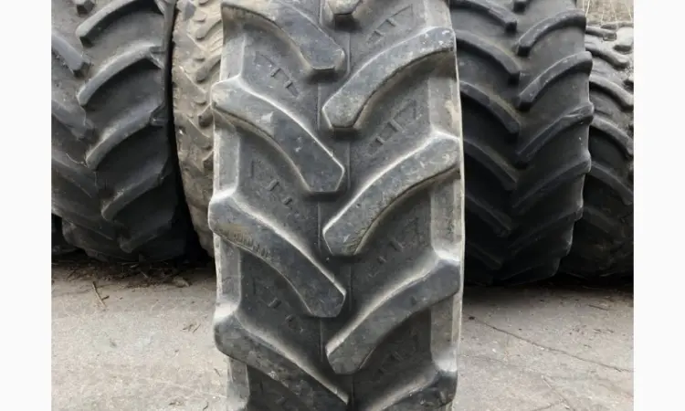 Б/у шина STARMAXX 420/85R38 (16.9R38) - фото № 1