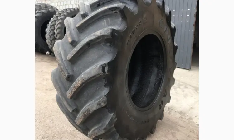 Шина Goodyear 800/65R32 для комбайнов - фото № 1