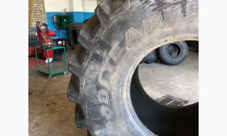 Шина 900/60R32 GoodYear для комбайнов - фото № 5