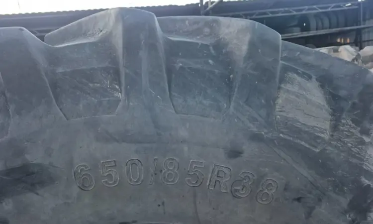 Б/в шина 650/85R38 Starmaxx - фото № 5