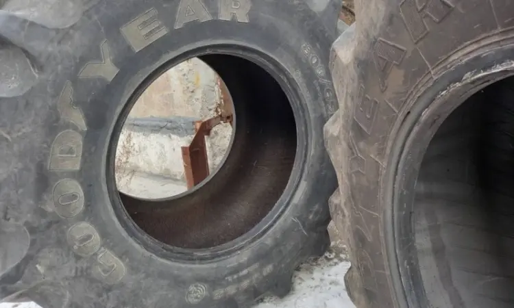 Шина бу 800/65R32 (30.5-R32) GoodYear 172A8 - фото № 1