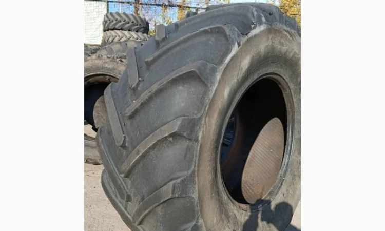 Б/у шина 800/70R38 Michelin (пара) - фото № 1