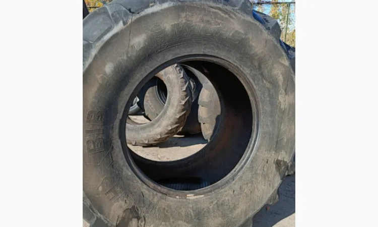 Б/у шина 800/70R38 Michelin (пара) - фото № 2