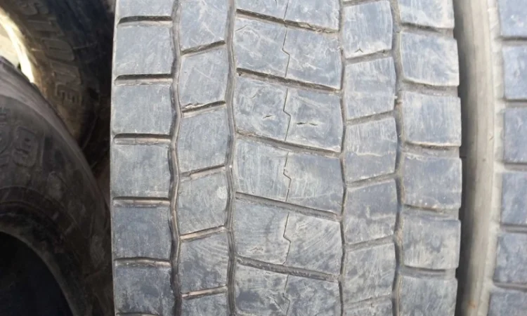 Бв шина 315/70-R22.5 Bridgestone - фото № 2