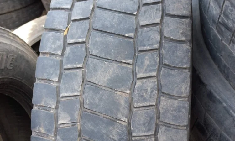 Бв шина 315/70-R22.5 Bridgestone - фото № 7