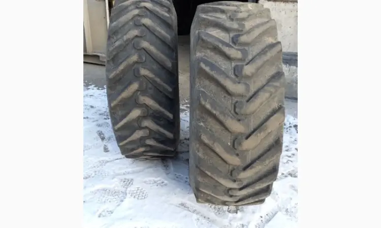 Бу шина 16.9-28 Michelin (пара) - фото № 1