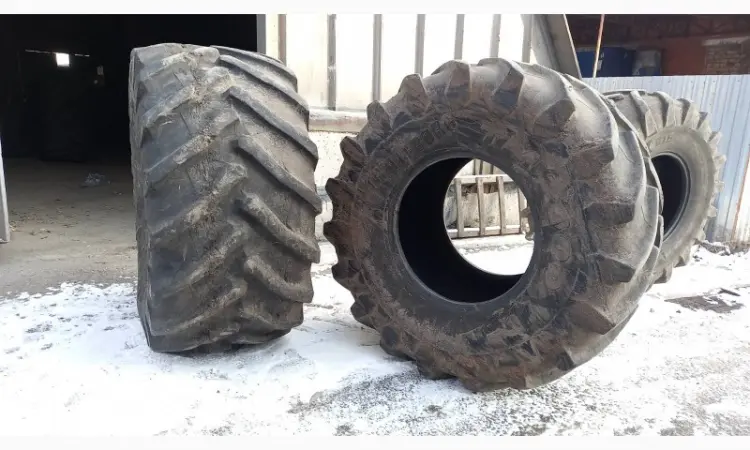 Бу шина 900/60R32 (35.5R32) Trelleborg (пара) - фото № 1