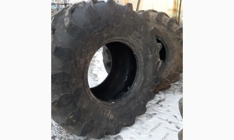 Бу шина 900/60R32 (35.5R32) Trelleborg (пара) - фото № 6
