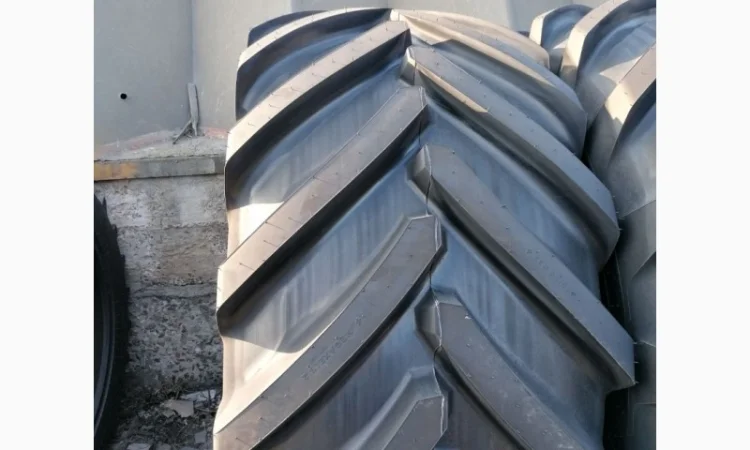 Шины Michelin MegaXBib 900/60R32 (182B) комбайн - фото № 1