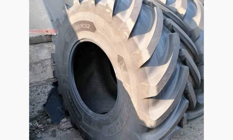 Шины Michelin MegaXBib 900/60R32 (182B) комбайн - фото № 2