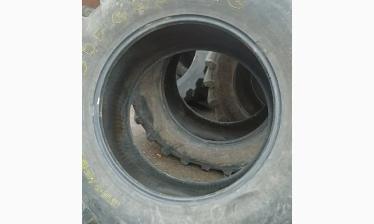 Бу шина 650/65R42 Firestone (пара) - фото № 2