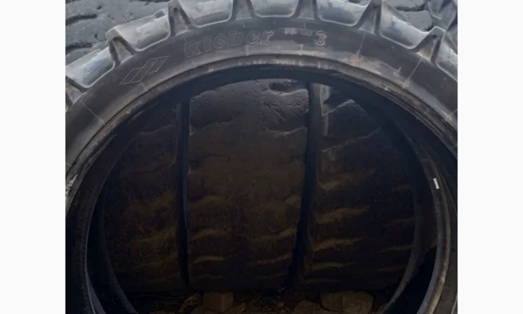Бу шина 12.4R52 (300/95R52) Kleber - фото № 4