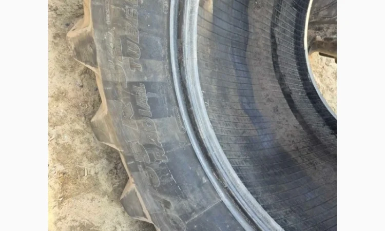 Бу шина 800/65r32 (30.5р32) michelin - фото № 2