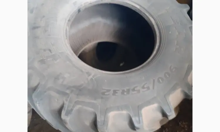 БУ Шина для комбайна Goodyear 173A8/170B TL OPTITRAC DT830 - фото № 2