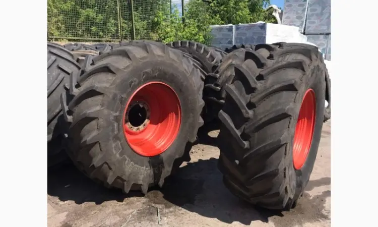 Бу шина 650/75r32 Continental (пара) - фото № 1