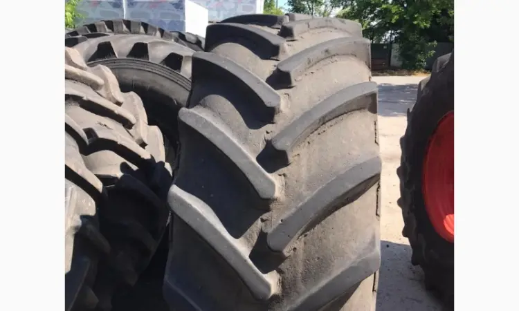 Бу шина 650/75r32 Continental (пара) - фото № 3