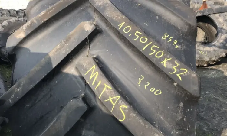 Б/у шины 1050/50R32 - фото № 6
