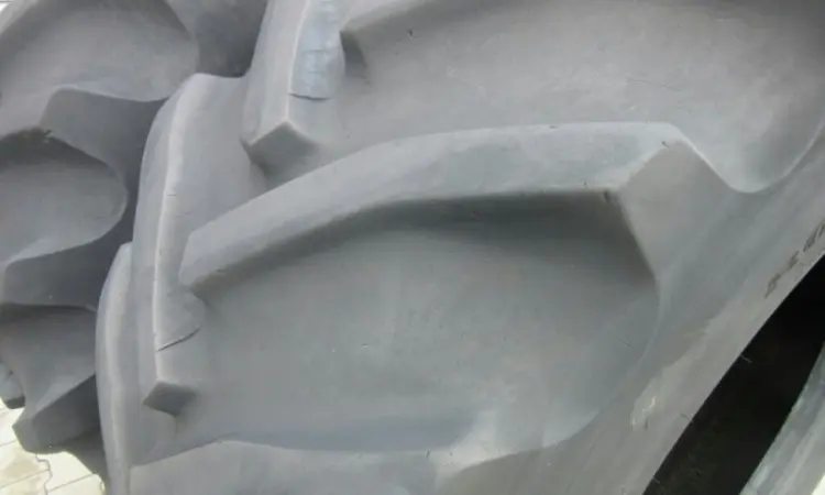 Шины на трактор 420/85R30 (16.9-30) Good Year - фото № 1