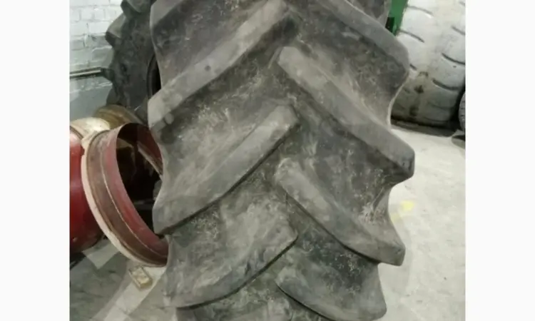 Б/у шина 800/65R32 Good Year USA - фото № 1