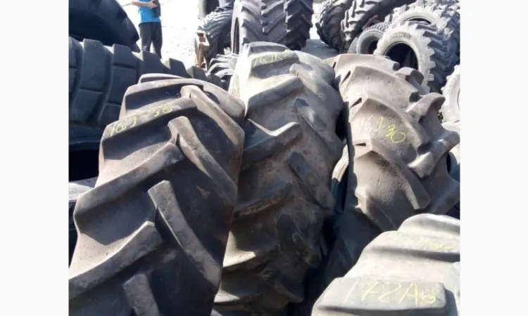 Б/у шина 16.9R30 (420/85R30) Goodyear - фото № 1