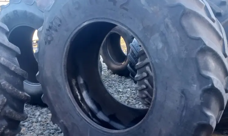 Бу шина 710/75R42Mitas - фото № 3