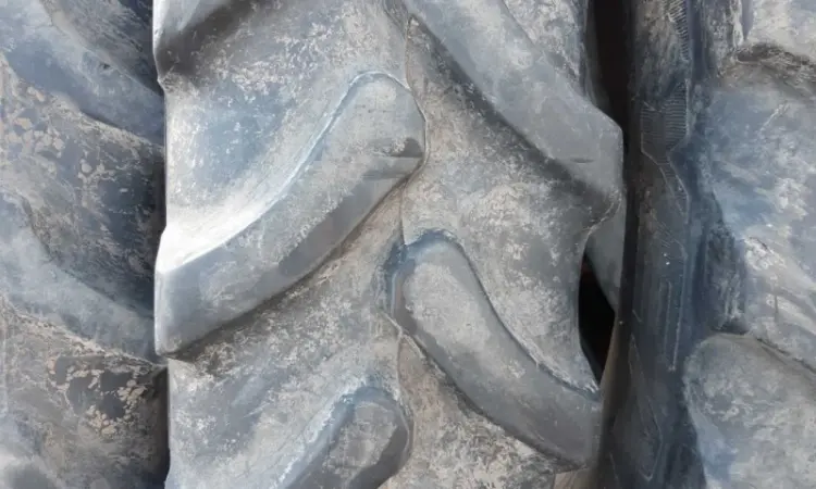 Шина бу 380/90-R46 (14/9р46) GoodYear на опрыскиватель - фото № 6