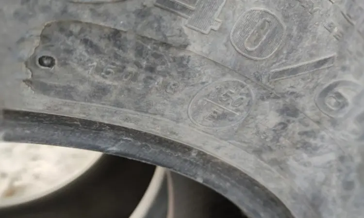 Бу шина 540/65R30 и 710/70R38 GoodYear Firestone для трактора John Deer - фото № 3
