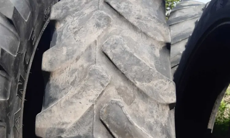 Бу шина 380/105R50 Firestone (опрыскиватель) - фото № 2