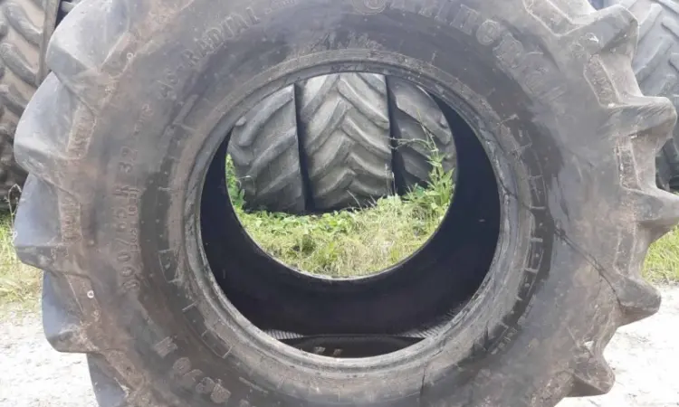 Бу шина 800/65R32 (30.5-R32) Continental - фото № 4