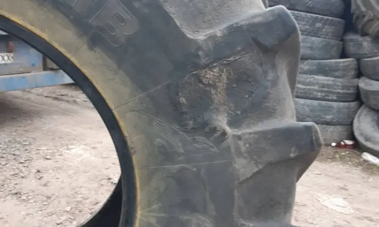 Бу шина 650/75R32 (24.5-R32) Michelin на комбайн - фото № 4