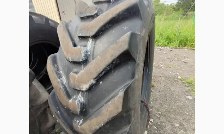 Бу шина 440/80-24 Michelin power Cl - фото № 2