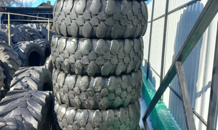 Бу шина 12/5/80R18 Bibload Michelin - фото № 1