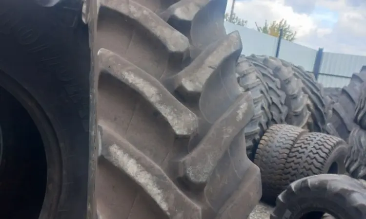 Бу Шина VF 380/105R50 179D Trelleborg TM150 TL - фото № 1