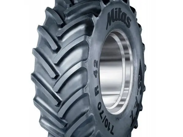 710/70R38 Шина Mitas - фото № 1