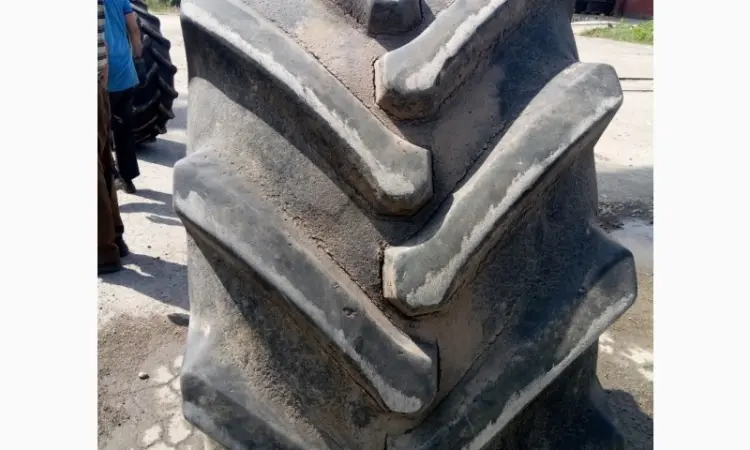 Б/у шина 620/70R42 Starmaxx Турция (пара) - фото № 1