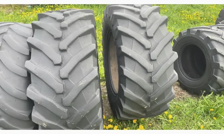 Б/у шина 540/65R30 Trelleborg (пара на трактор) - фото № 3