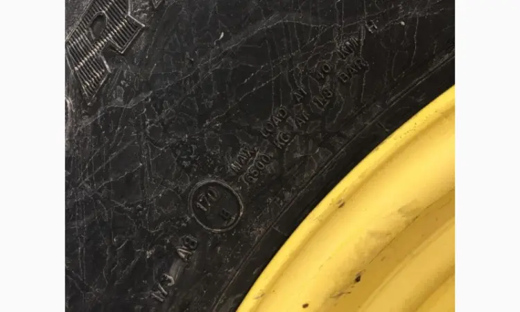 Б/у Шина 900/55R32 Good Year 173А8 - фото № 10
