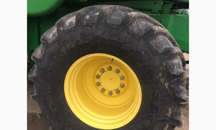 Б/у Шина 900/55R32 Good Year 173А8 - фото № 5