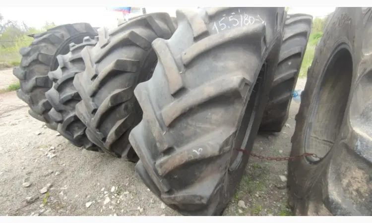 Бу шина 15.5/80-24 Starmaxx - фото № 1
