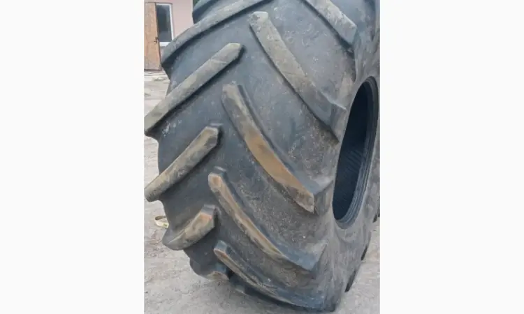 Бу шина 900/60R32 Michelin MEGAXBIB пара - фото № 1