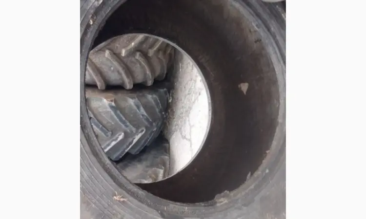 Бу шина 800/65R32 Dneproshina - фото № 6